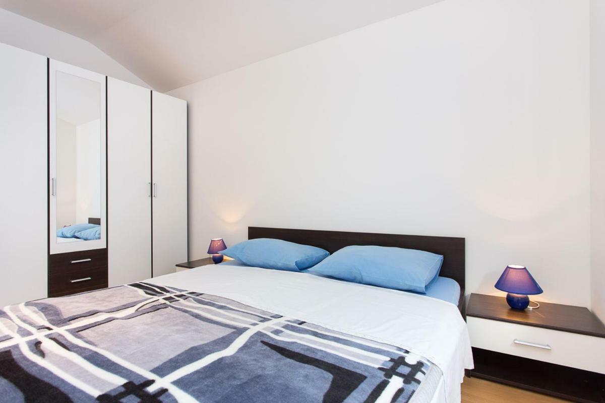 Adria Punat Apartments Esterno foto