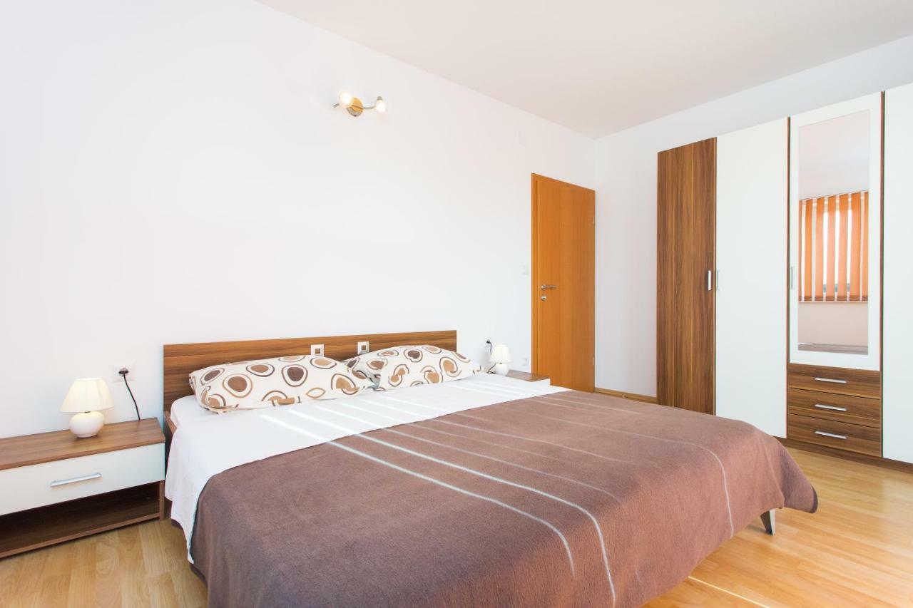 Adria Punat Apartments Esterno foto