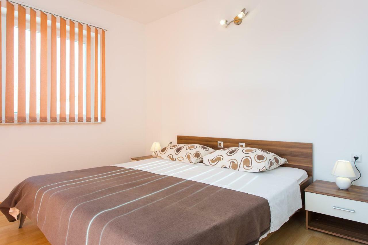 Adria Punat Apartments Esterno foto